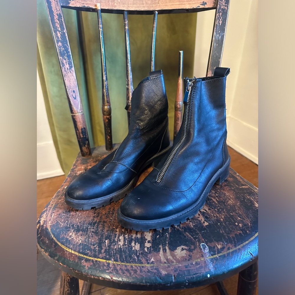 Zara  upper black ankle boots Size: 38